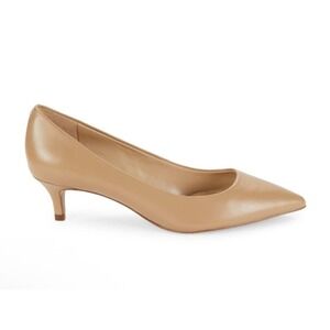 New in Box Sam Edelman Dori Kitten
Heel Pump Beige Sz 6‎ $140